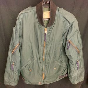 Authentic 1987 Army/Air Force flying bomber jacket - small